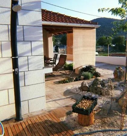 Leonora Διαμέρισμα Vinišće